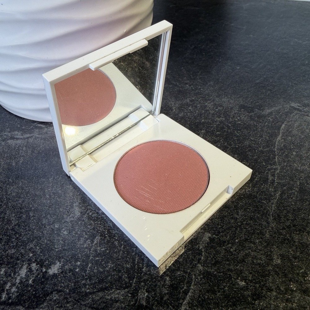 NEW Clinique Soft Pressed Powder Blusher Blush New Clover .11 oz